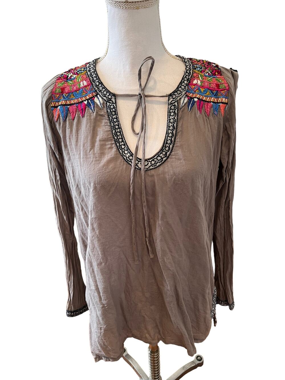 Johnny Was Biya Colorful Floral Embroidered Shirt Gray S
